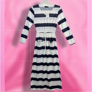 NWT Camisa Women’s Blue and White Striped Long Sleeve Lightweight Dress / Med